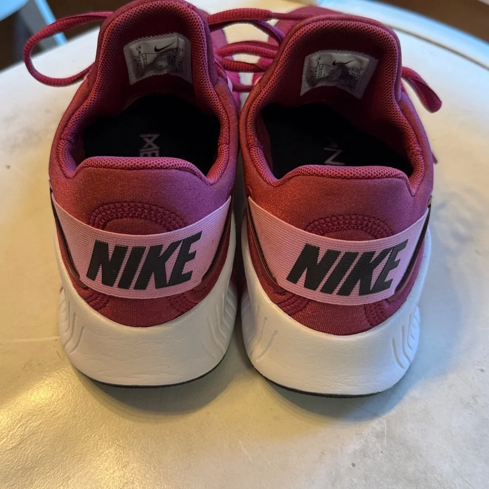 Nike Women's Burgundy and Pink Athletic Shoes - Picture 6 of 9